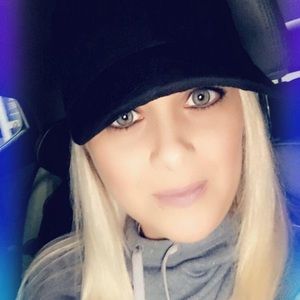 Meet your Posher, Scotti